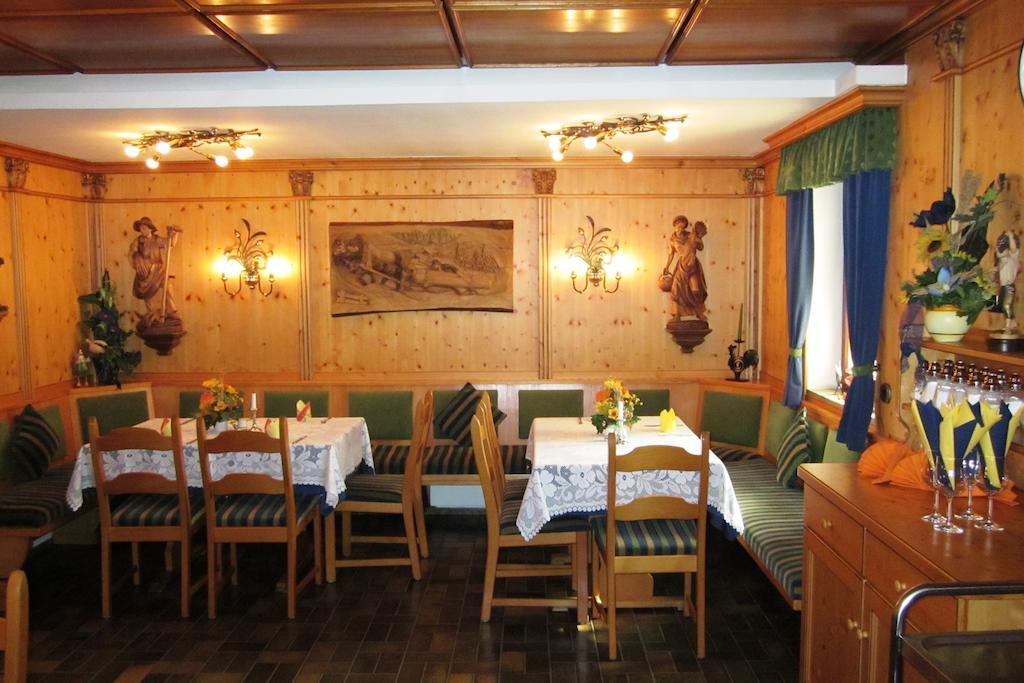 Gasthof Rodachtal Mit Gaestehaus Katharina Schwarzenbach am Wald Exterior photo